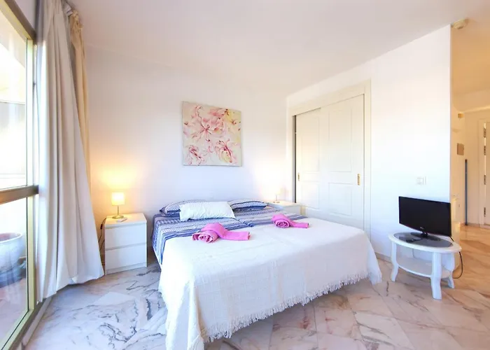 Romana Playa Elviria Apartament *