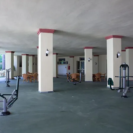 Romana Playa Elviria * ماربيا